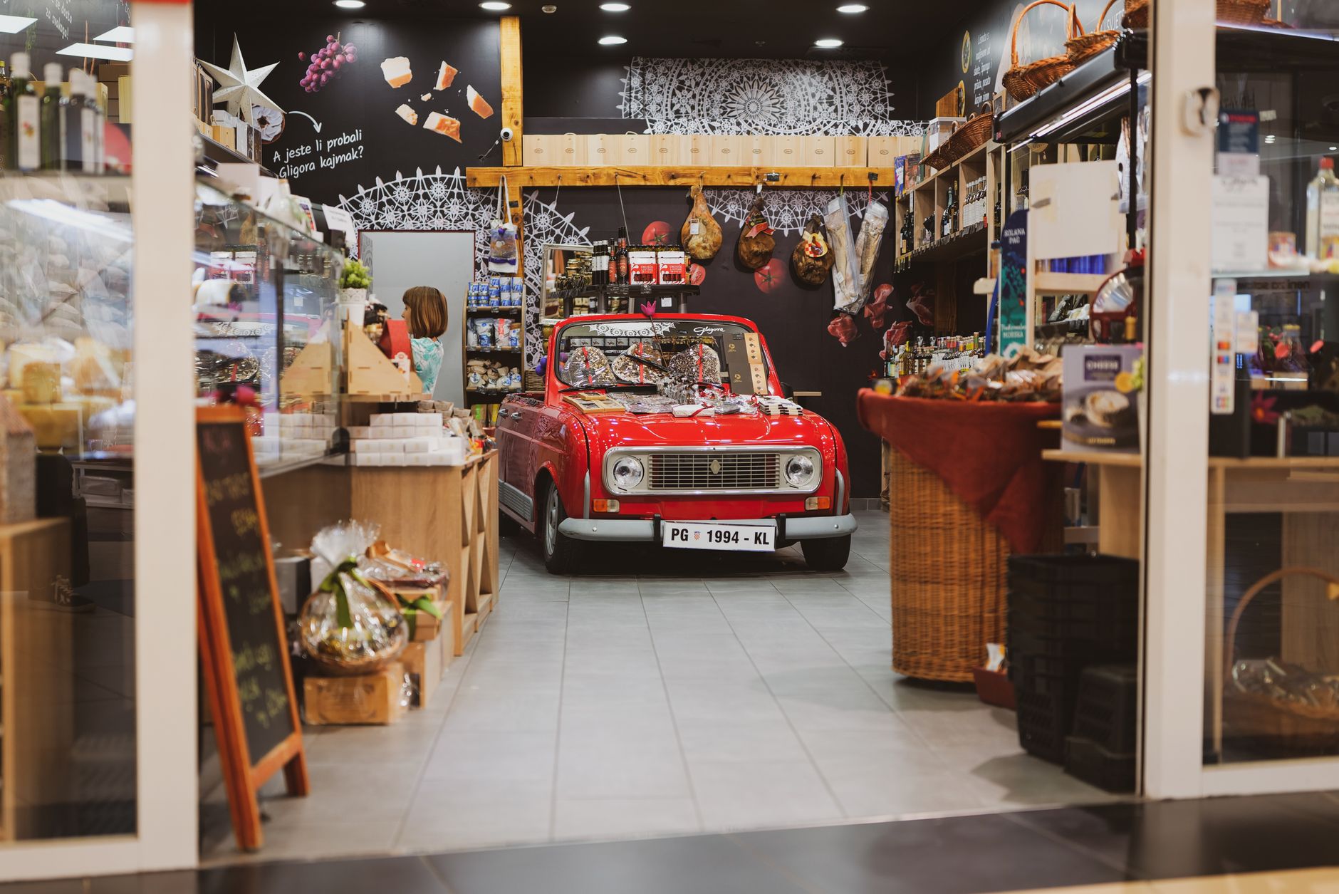 Épicerie fine à La Courneuve